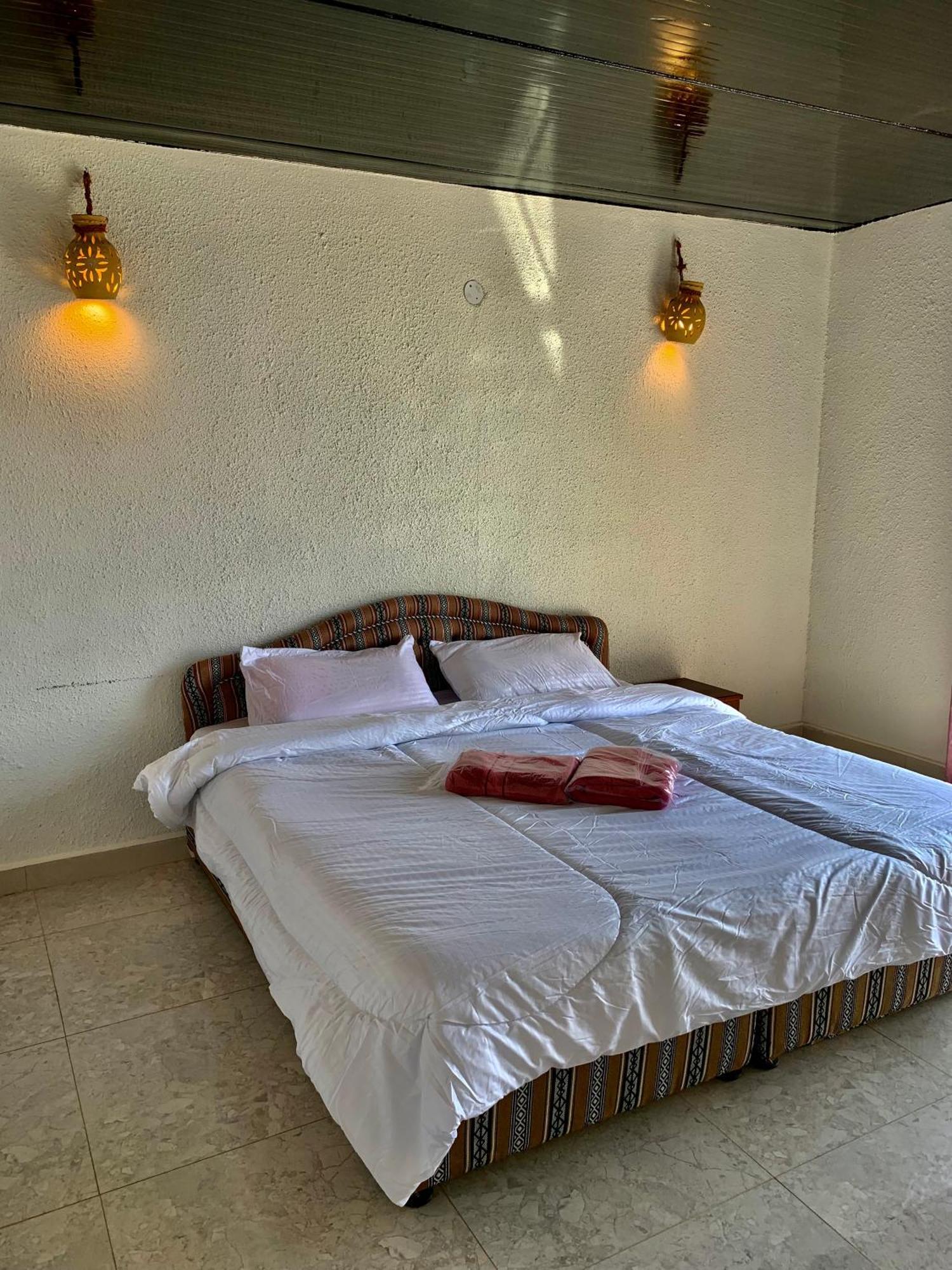 Saab Bani Khamis Balcony Walk Rest House Jabal Shams מראה חיצוני תמונה