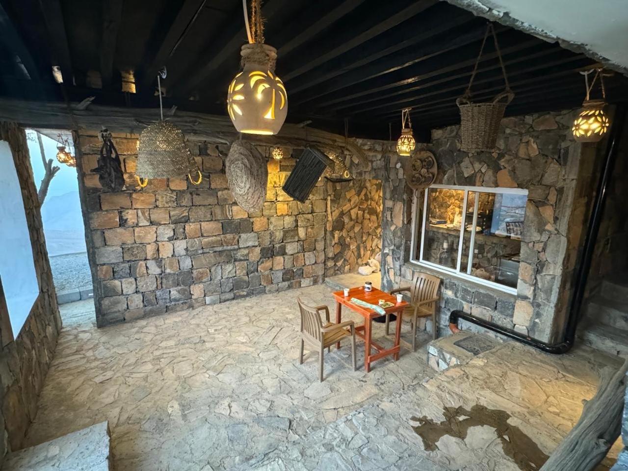 Saab Bani Khamis Balcony Walk Rest House Jabal Shams מראה חיצוני תמונה